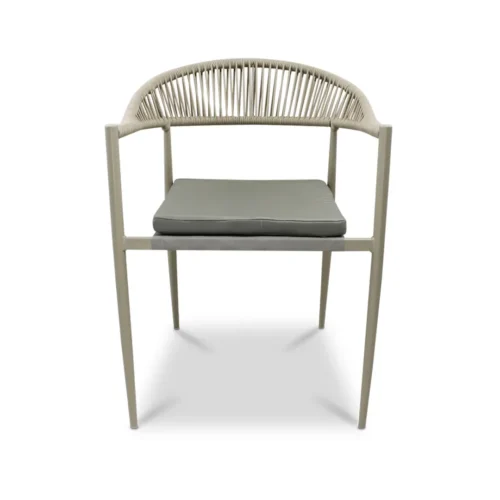 silla-cozumel-marfil-frontal Silla Cozumel Marfil de metal para exteriores – vista frontal