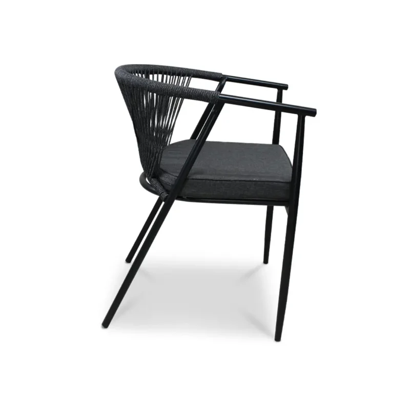 silla-melodi-negra-laetral Silla Melodi Negra de metal para exteriores – vista lateral